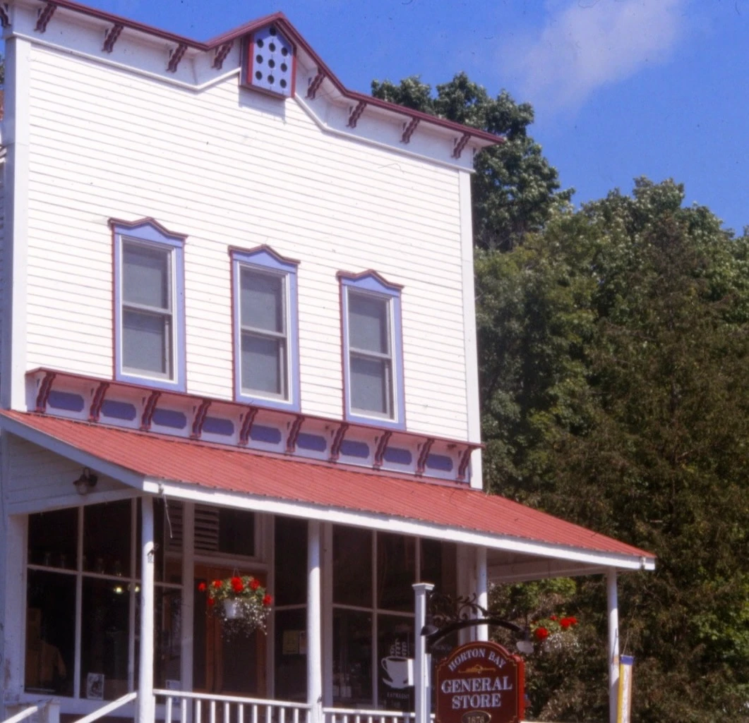 Hemingway's Michigan travel photography — Off The Beaten Path Travelogues